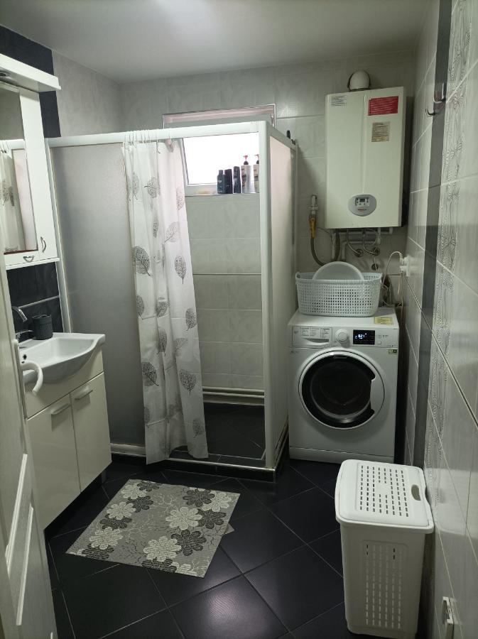 Ariana Apartman クラグイェヴァツ エクステリア 写真